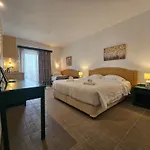 Penelope Hotel イアリソス