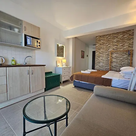 Hotel Penelope *