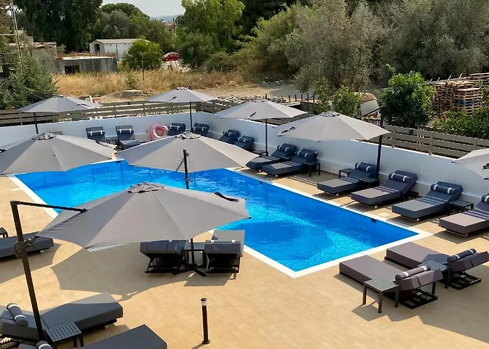 Szálloda Penelope Pool & Restaurant Hotel Jaliszósz