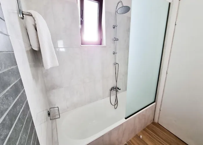 Szálloda Penelope Pool & Restaurant Hotel Jaliszósz