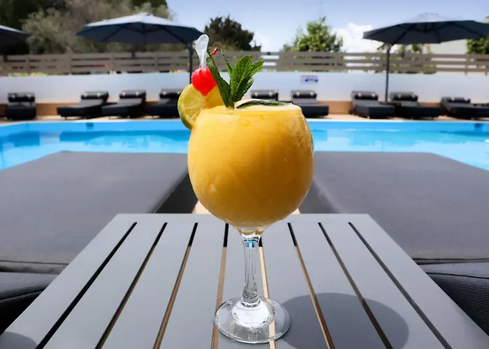 Penelope Pool & Restaurant Hotel Jaliszósz