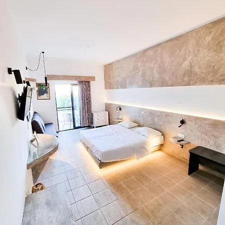 Penélope Ialysos (Rhodes)