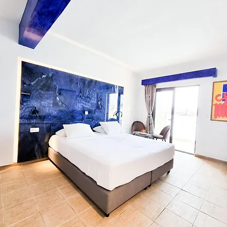 Hotel Penelope